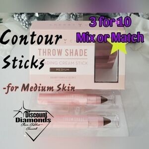 Medium Contour Cream Sticks Women
